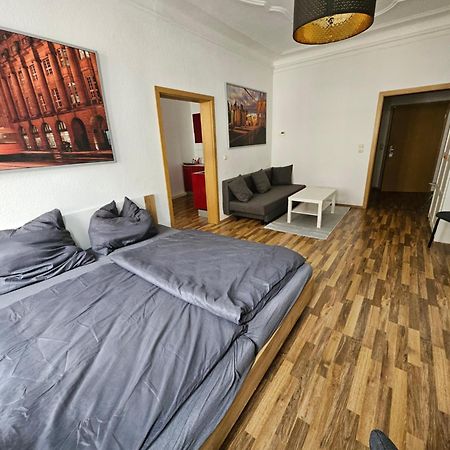 Ferienwohnung Apartment In Zittauer Stadtzentrum Innenstadt Innenring Top Lage - Wohnen Auf Zeit In Zittau - 1 Raum Wohnung Exterior foto