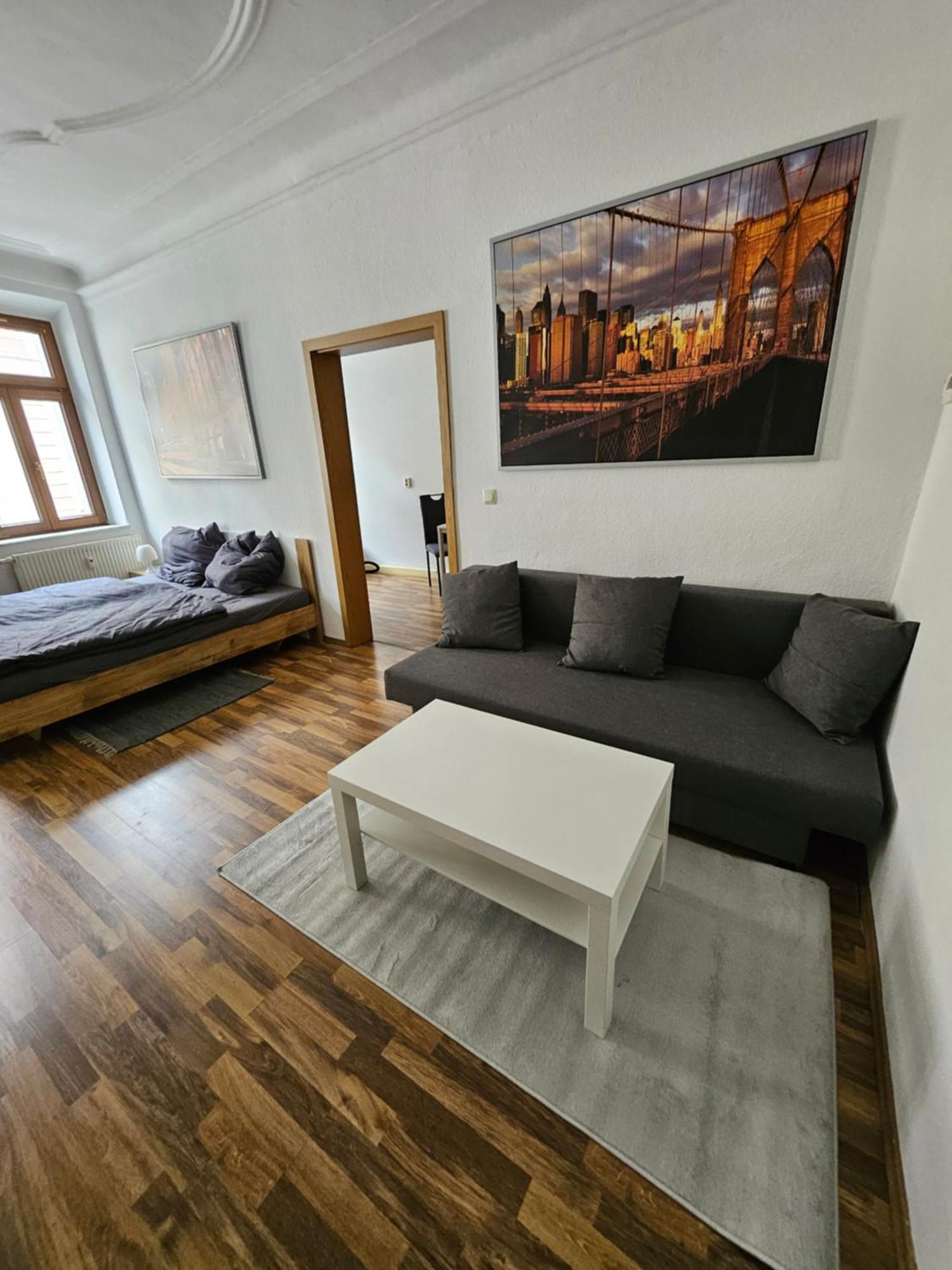 Ferienwohnung Apartment In Zittauer Stadtzentrum Innenstadt Innenring Top Lage - Wohnen Auf Zeit In Zittau - 1 Raum Wohnung Exterior foto