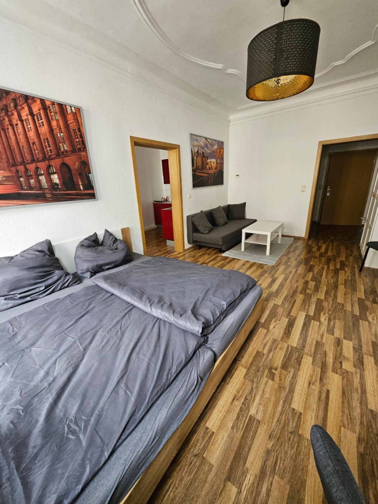 Ferienwohnung Apartment In Zittauer Stadtzentrum Innenstadt Innenring Top Lage - Wohnen Auf Zeit In Zittau - 1 Raum Wohnung Exterior foto