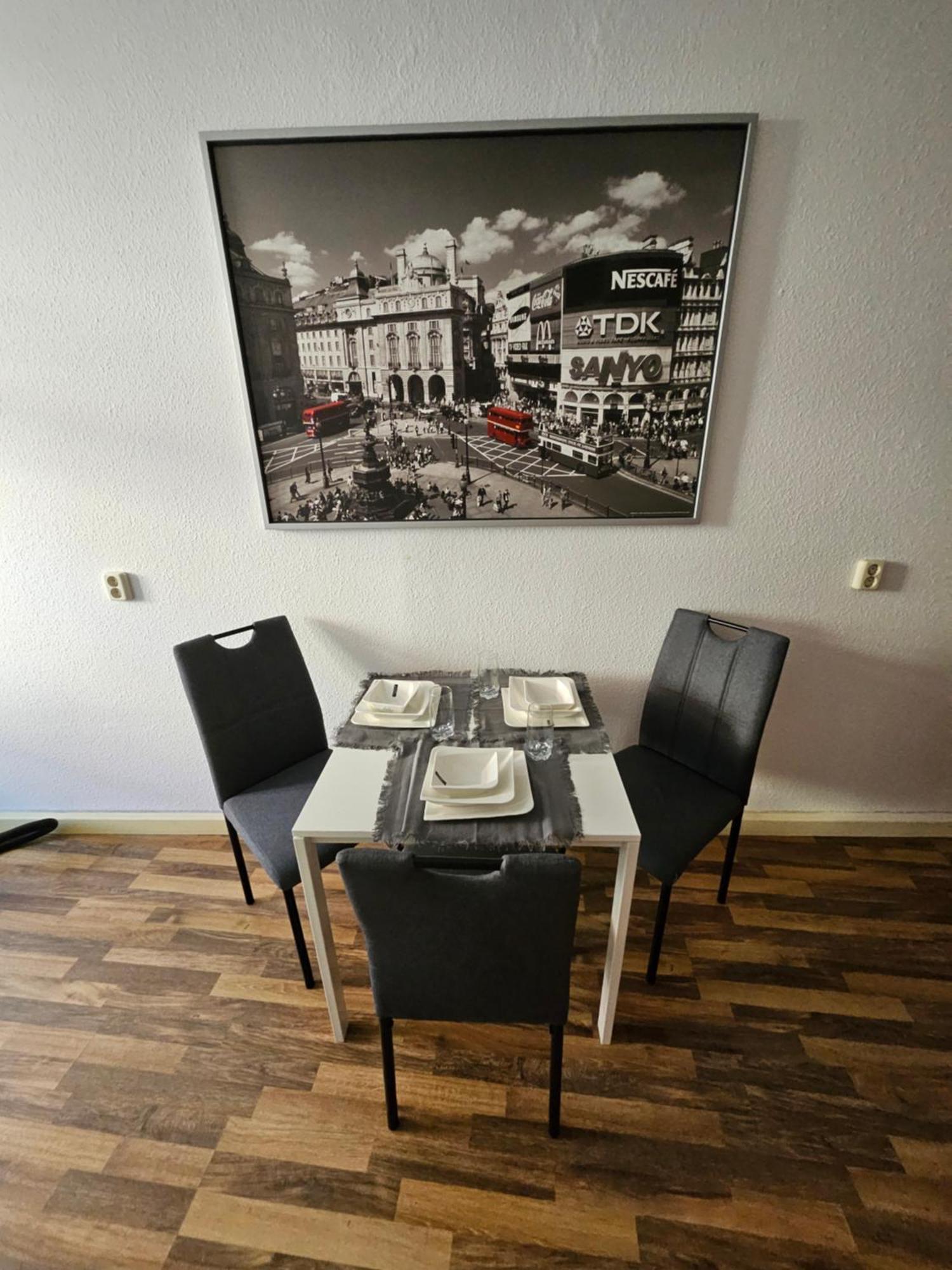 Ferienwohnung Apartment In Zittauer Stadtzentrum Innenstadt Innenring Top Lage - Wohnen Auf Zeit In Zittau - 1 Raum Wohnung Exterior foto