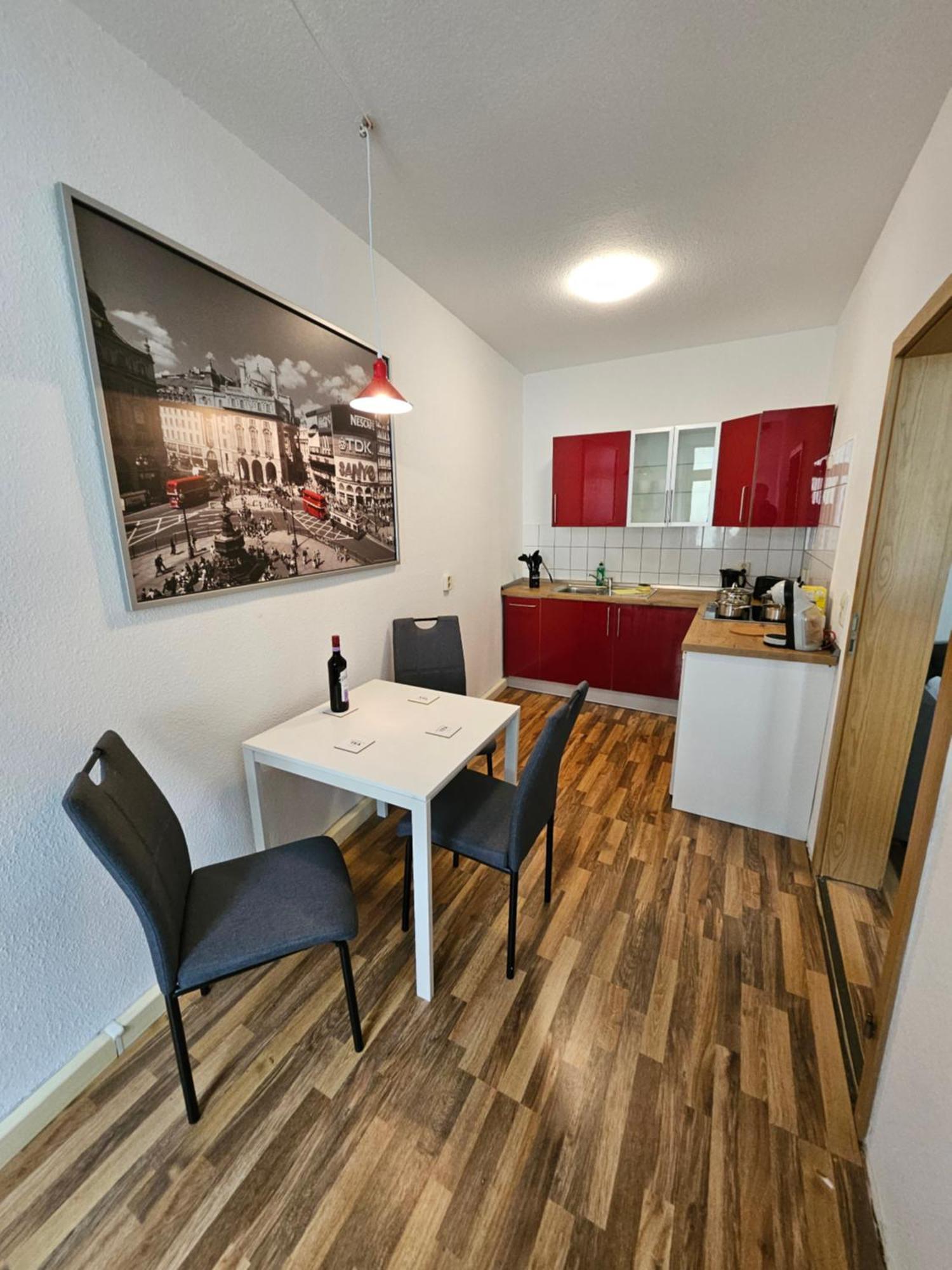 Ferienwohnung Apartment In Zittauer Stadtzentrum Innenstadt Innenring Top Lage - Wohnen Auf Zeit In Zittau - 1 Raum Wohnung Exterior foto