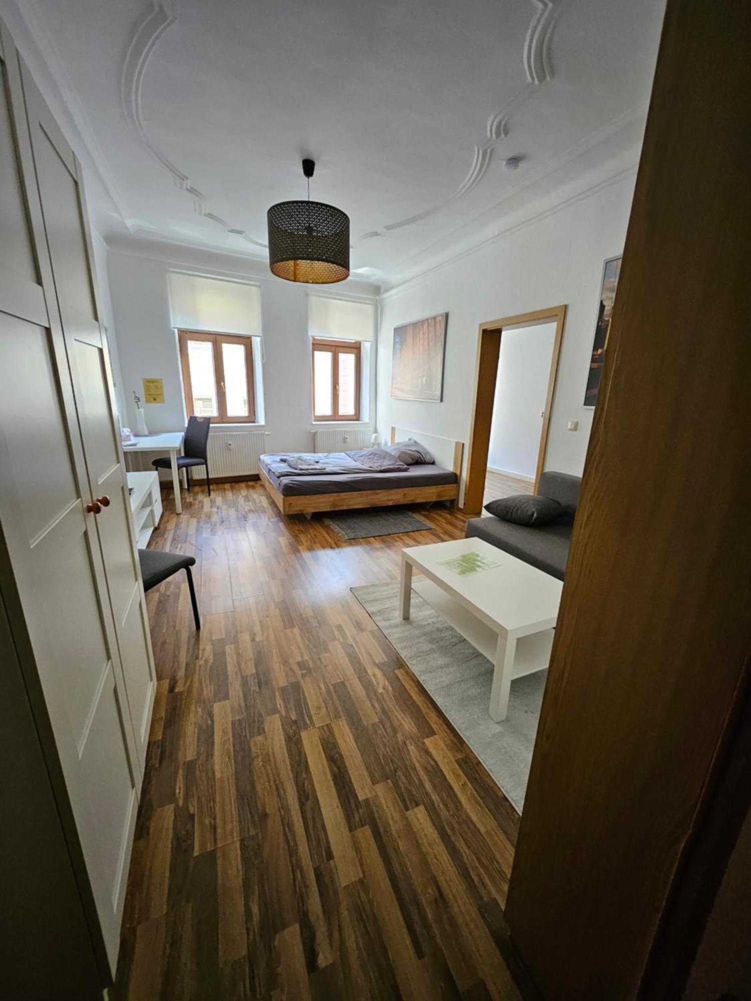 Ferienwohnung Apartment In Zittauer Stadtzentrum Innenstadt Innenring Top Lage - Wohnen Auf Zeit In Zittau - 1 Raum Wohnung Exterior foto